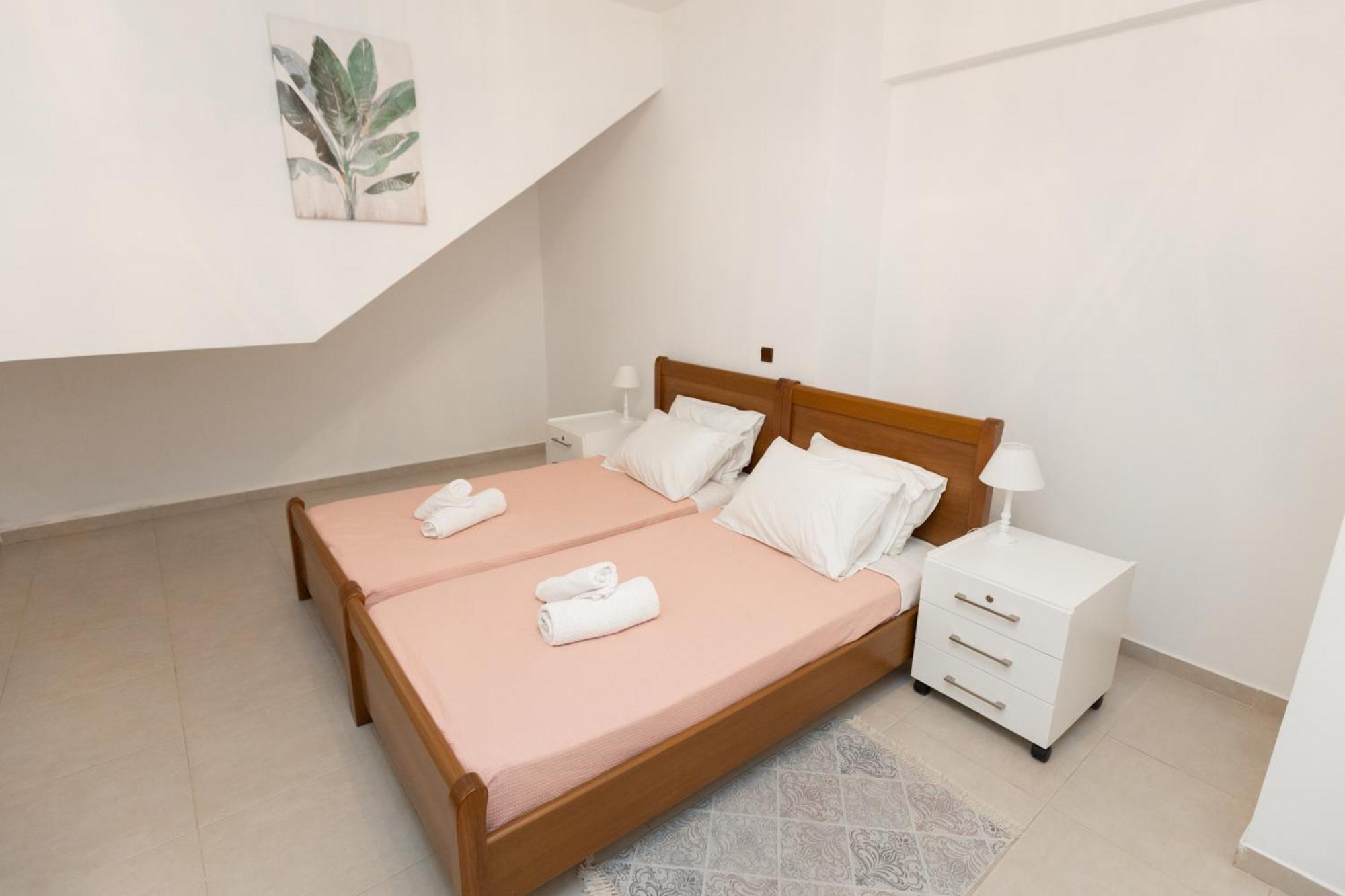 Le Floor Apartment Tesalonika Bagian luar foto
