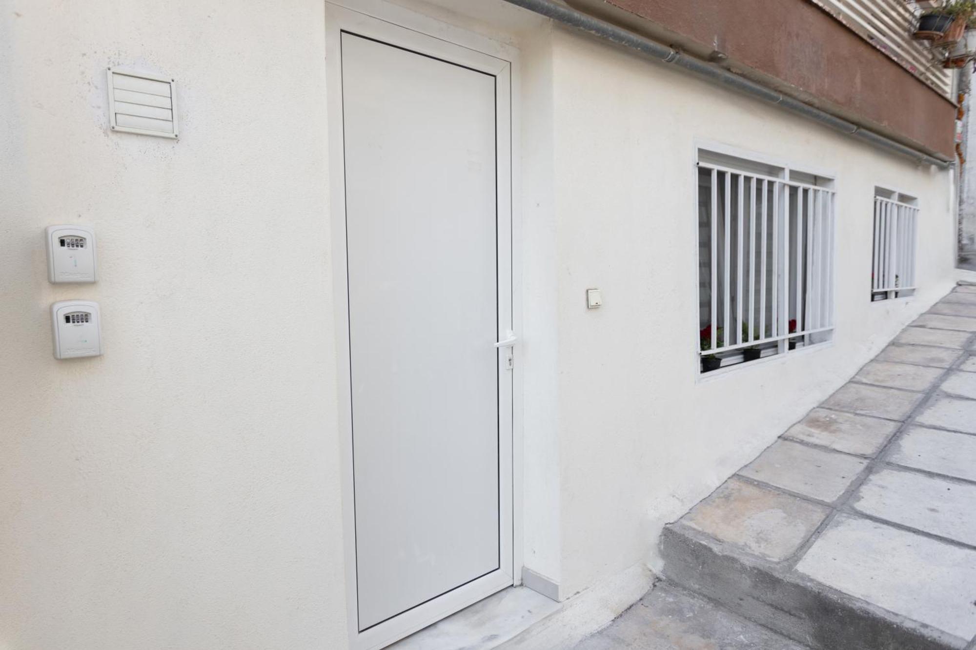 Le Floor Apartment Tesalonika Bagian luar foto